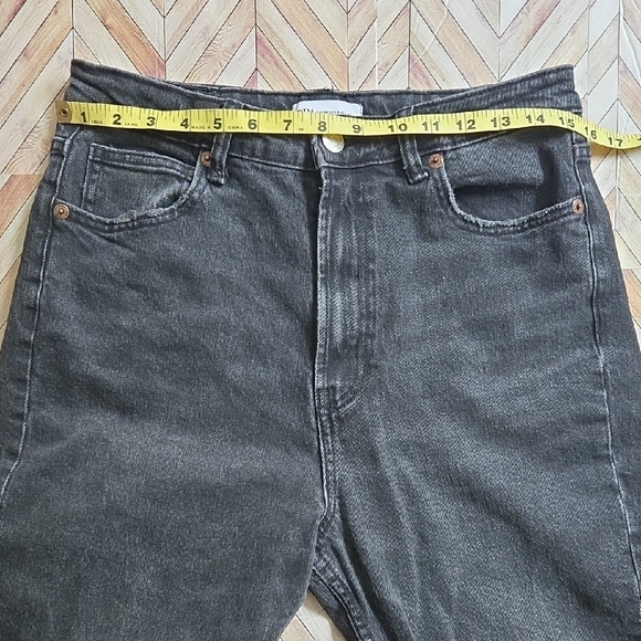 Zara Black Washed High Rise Straight Leg Jeans Size 8 Womens Denim - Picture 5 of 13